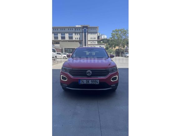 İLK SAHİBİNDEN 2020 YETKİLİ SERVİS BAKIMLI 1.5 TSİ T-ROC