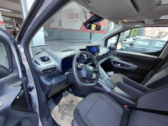 Sahibinden Opel Combo 1.5 CDTI Ultimate 2025 Model