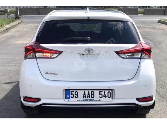 SAHİBİNDEN TOYOTA AURİS 1.6 Active Skypack ACİL SATILIK!!!!