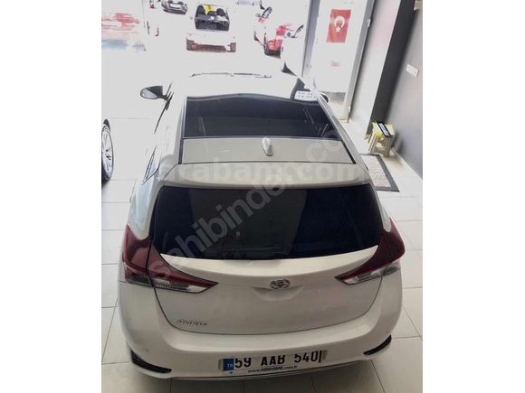 SAHİBİNDEN TOYOTA AURİS 1.6 Active Skypack ACİL SATILIK!!!!