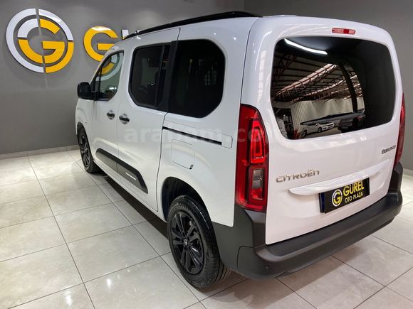 otomobil Citroen Berlingo 1.5 BlueHDI Plus EAT8
