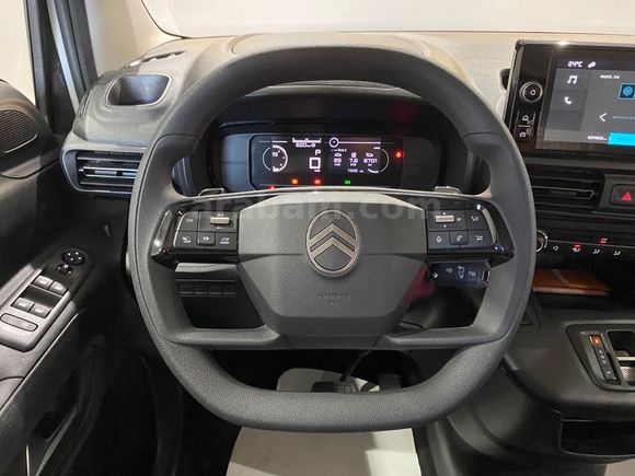 otomobil Citroen Berlingo 1.5 BlueHDI Plus EAT8