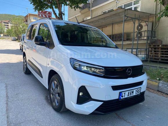 Sahibinden Opel Combo 1.5 CDTI Edition 2024 Model 