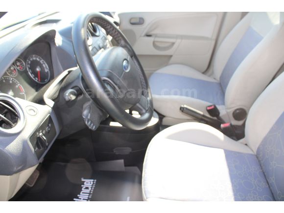 Ford  Fiesta 1.6 LPG COMFORT