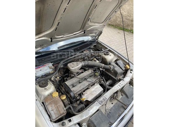 Galeriden Ford Escort 1.6 CLX 1998 Model Eskişehir