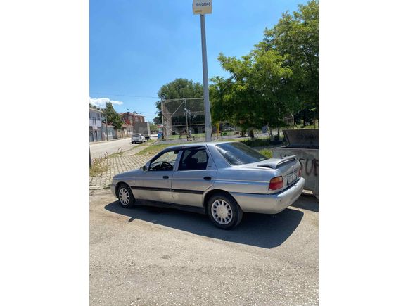 Galeriden Ford Escort 1.6 CLX 1998 Model Eskişehir