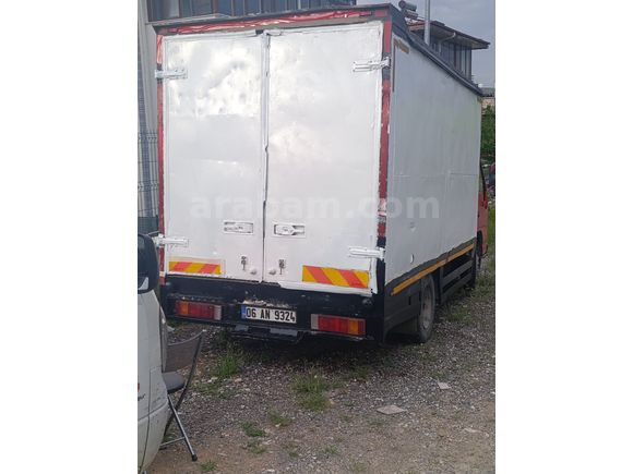 Kapalı sac kasa Isuzu NPR orjinal km 383000