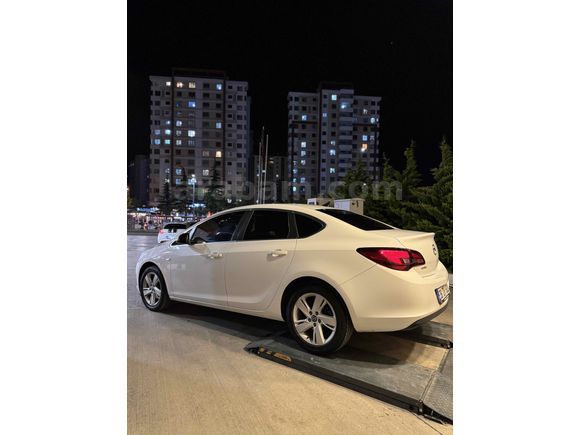Sahibinden Opel Astra 1.6 CDTI Sport 2014 Model 
