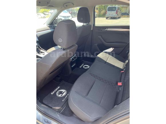 İLK SAHİBİNDEN DEĞİŞENSİZ Skoda SuperB 1.4 TSI Active 2016 Model 