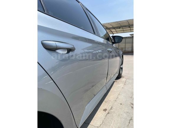 İLK SAHİBİNDEN DEĞİŞENSİZ Skoda SuperB 1.4 TSI Active 2016 Model 