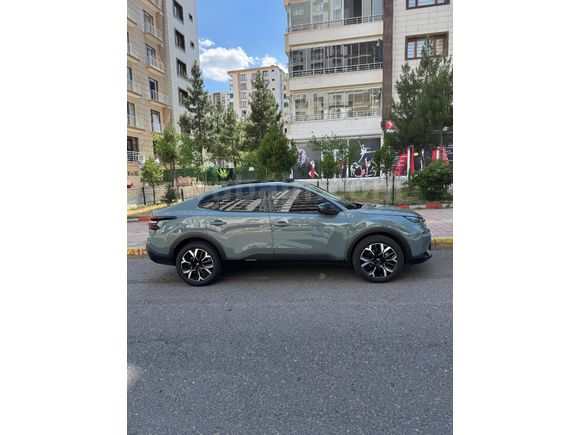 Sahibinden Sunrooflu Citroen C4 X 1.2 PureTech Max 2025 Model