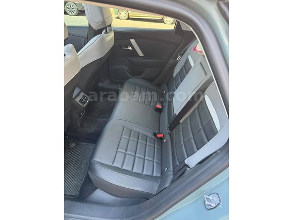 Sahibinden Sunrooflu Citroen C4 X 1.2 PureTech Max 2025 Model