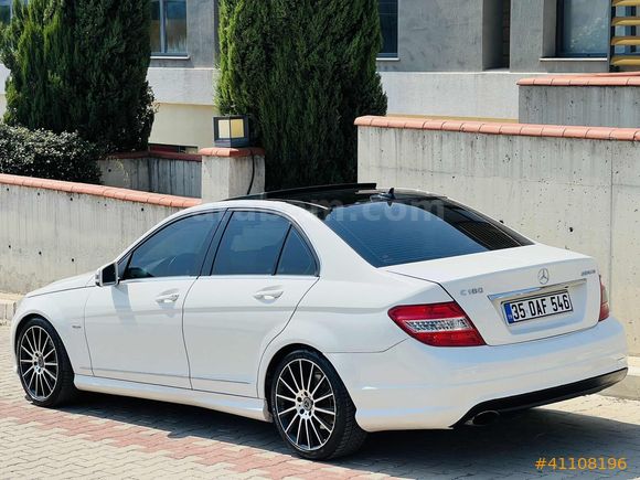 MERCEDES C180 AMG CAM TAVAN TEMİZ BAKIMLI