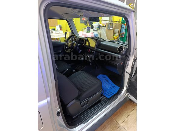 Sahibinden Suzuki Jimny 1.5 GLX 2023 Model