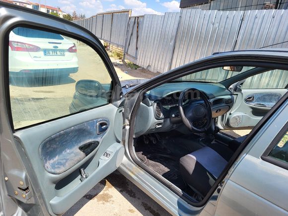 Sahibinden Renault Megane 1.6 RTE 1999 Model