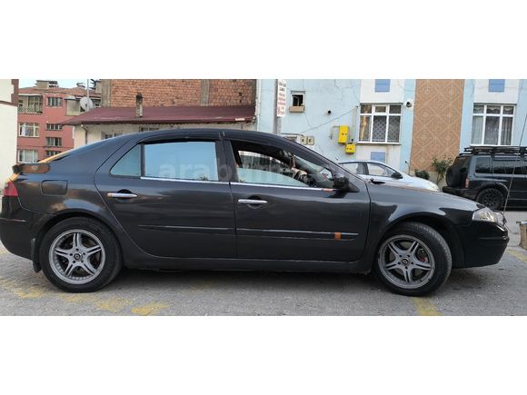 Sahibinden Renault Laguna 1.9 dCi Expression 2005 Model