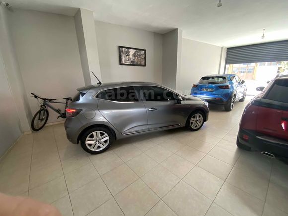 Galeriden Renault Clio 1.0 TCe Evolution 2024 Model Balıkesir