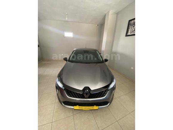 Galeriden Renault Clio 1.0 TCe Evolution 2024 Model Balıkesir