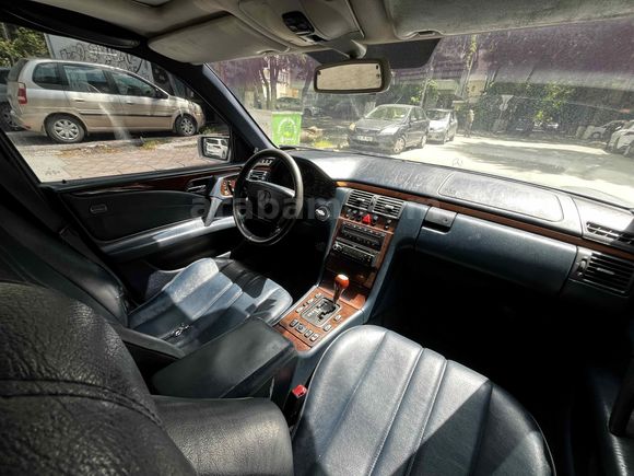 Galeriden Mercedes - Benz E 200 Elegance 1997 Model Ankara