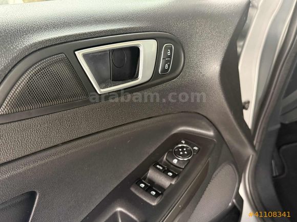 2022 MODEL - FORD ECOSPORT - STYLE - OTOMATİK - 75 BİN KM