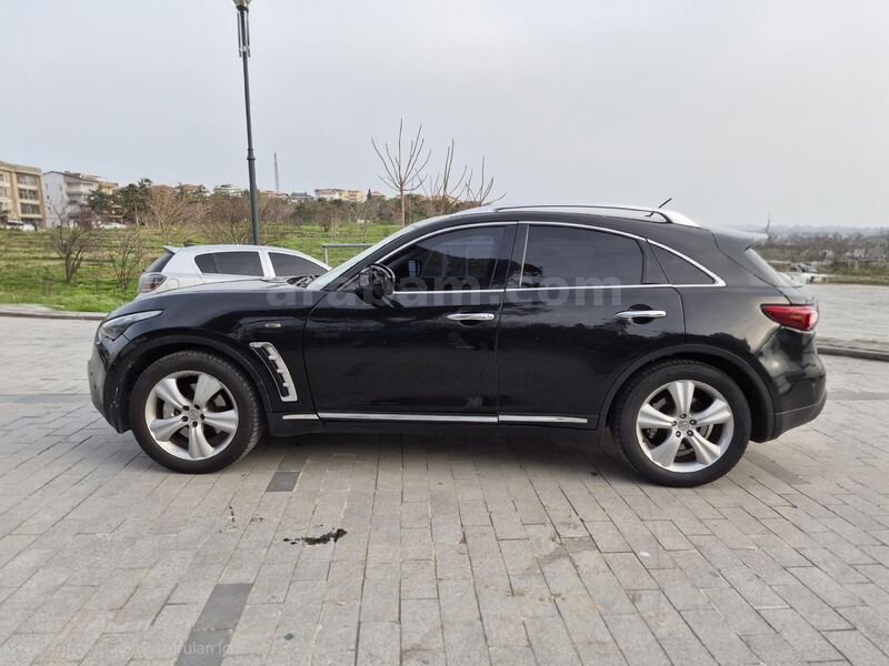 Sahibinden Infiniti FX FX30d GT 2011 Model İstanbul 277.000 km Siyah