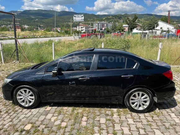 Galeriden Honda Civic 1.6i VTEC Eco Elegance 2012 Model Tokat