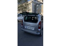 Sahibinden Peugeot Partner 1.6 HDI Zenith 2016 Model  360.000 km Gri (metalik)