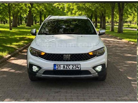 Egea Cross 1.4 Fire Lounge 2021 Model 26 binde 