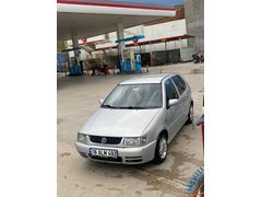 Sahibinden Volkswagen Polo 1.6 2000 Model  385.000 km Gri (Gümüş)