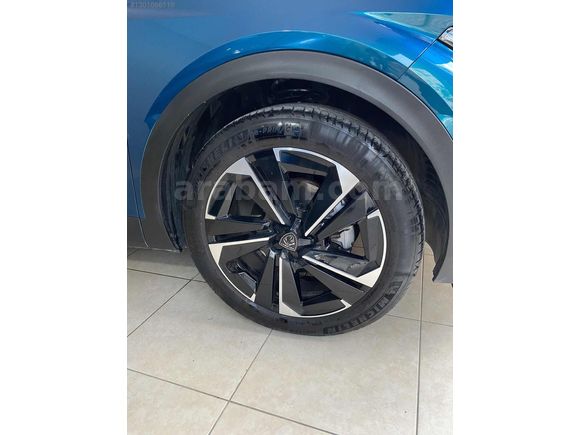 ÖZEK OTOMOTİVDEN NOKTA HATASIZ PEJO 408