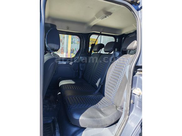 Sahibinden Ford  Connect MOTORU SIFIR YAPILDI 75'LİK