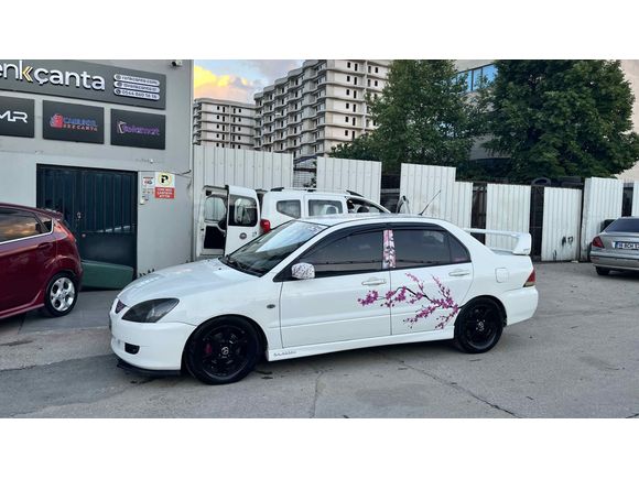 2004 MODEL 1.6 OTOMATİK BENZİN LPG MİTSUBİSHİ LANCER