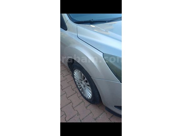 Sahibinden Ford Focus 1.6 Titanium 2009 Model