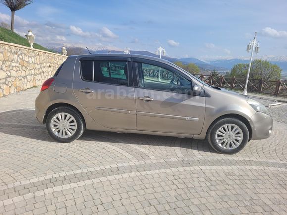 Sahibinden Renault Clio 1.2 Extreme 2012 Model