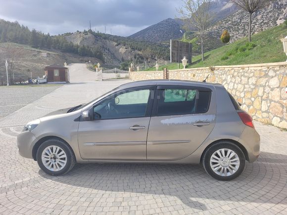 Sahibinden Renault Clio 1.2 Extreme 2012 Model