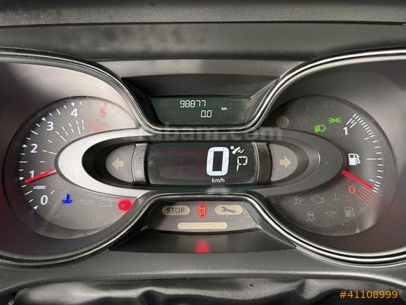2017 RENAULT CAPTUR-ICON-ÇİFT RENK-OTOMATİK-98 BİN KM-DEĞİŞENSİZ