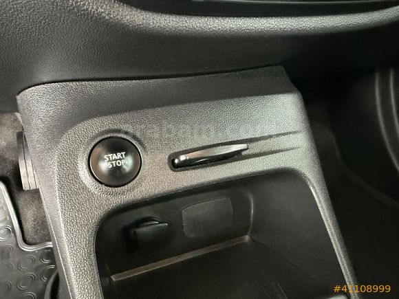 2017 RENAULT CAPTUR-ICON-ÇİFT RENK-OTOMATİK-98 BİN KM-DEĞİŞENSİZ