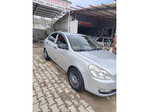 Sahibinden Hyundai Accent Era 1.5 CRDi-VGT Select 2011 Model