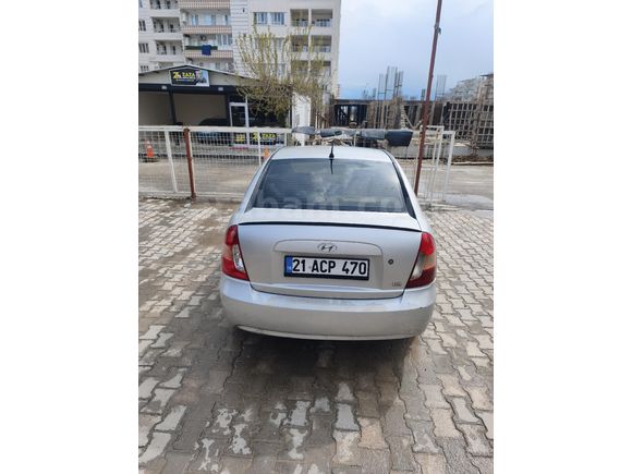 Sahibinden Hyundai Accent Era 1.5 CRDi-VGT Select 2011 Model