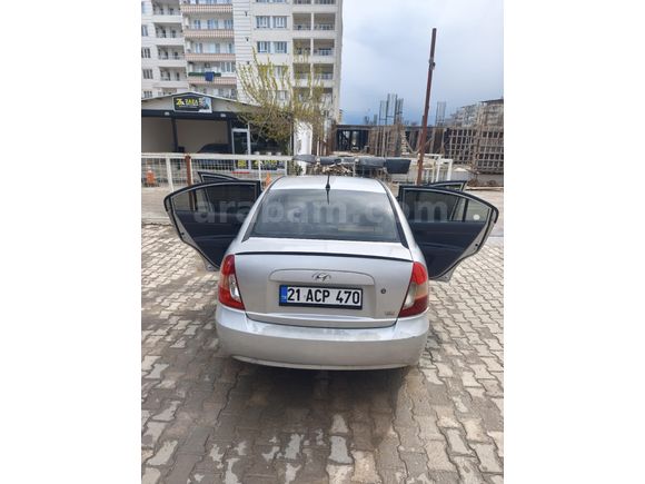 Sahibinden Hyundai Accent Era 1.5 CRDi-VGT Select 2011 Model