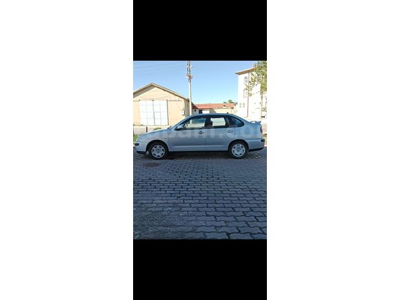 Sahibinden Seat Cordoba 1.6 Signo 2000 Model