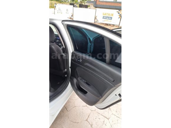 Sahibinden Renault Megane 1.3 TCe Joy 2020 Model