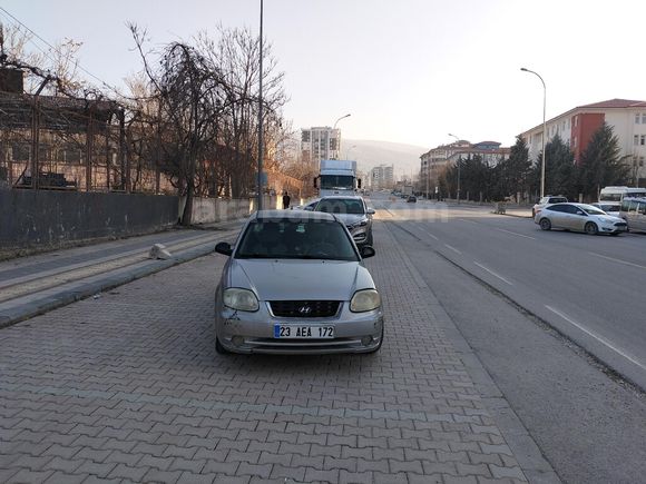 Sahibinden Hyundai Accent 1.5 CRDi Admire 2004 Model