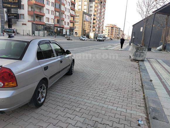 Sahibinden Hyundai Accent 1.5 CRDi Admire 2004 Model