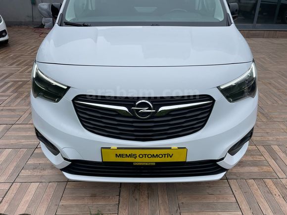 OPEL COMBO 1.5 CDTİ Elegance OTOMATİK VİTES 2022 MODEL