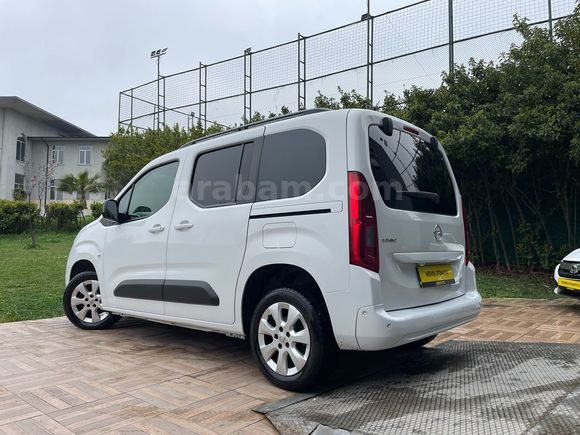 OPEL COMBO 1.5 CDTİ Elegance OTOMATİK VİTES 2022 MODEL