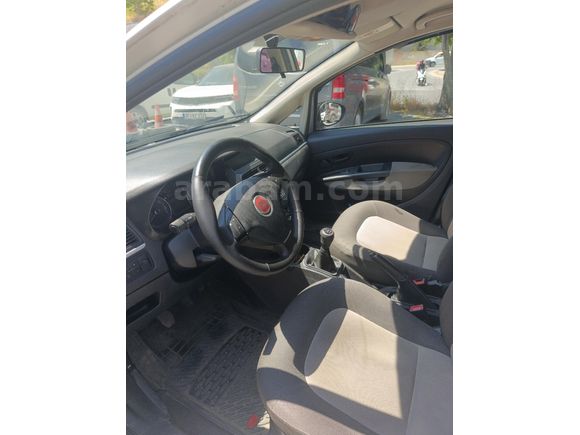 Fiat Linea 1.3 Multijet Active Plus 2011 Model