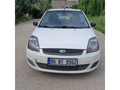 Sahibinden Ford Fiesta Van 1.4 TDCi 2006 Model