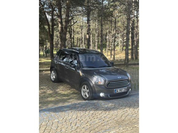 4*2 Temiz kullanılmış Mini 4*2