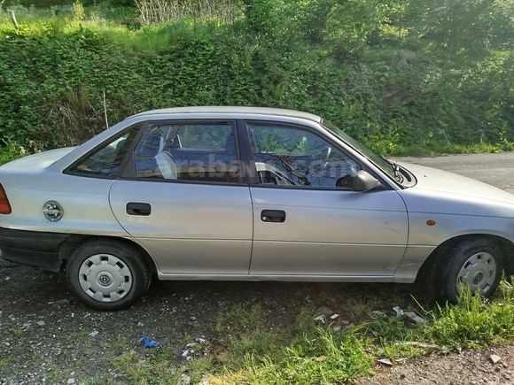 Sahibinden Opel Astra 1.4 Classic 2000 Model 